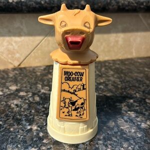 Vintage Plastic Creamer - Whitley Moo-Cow Creamer